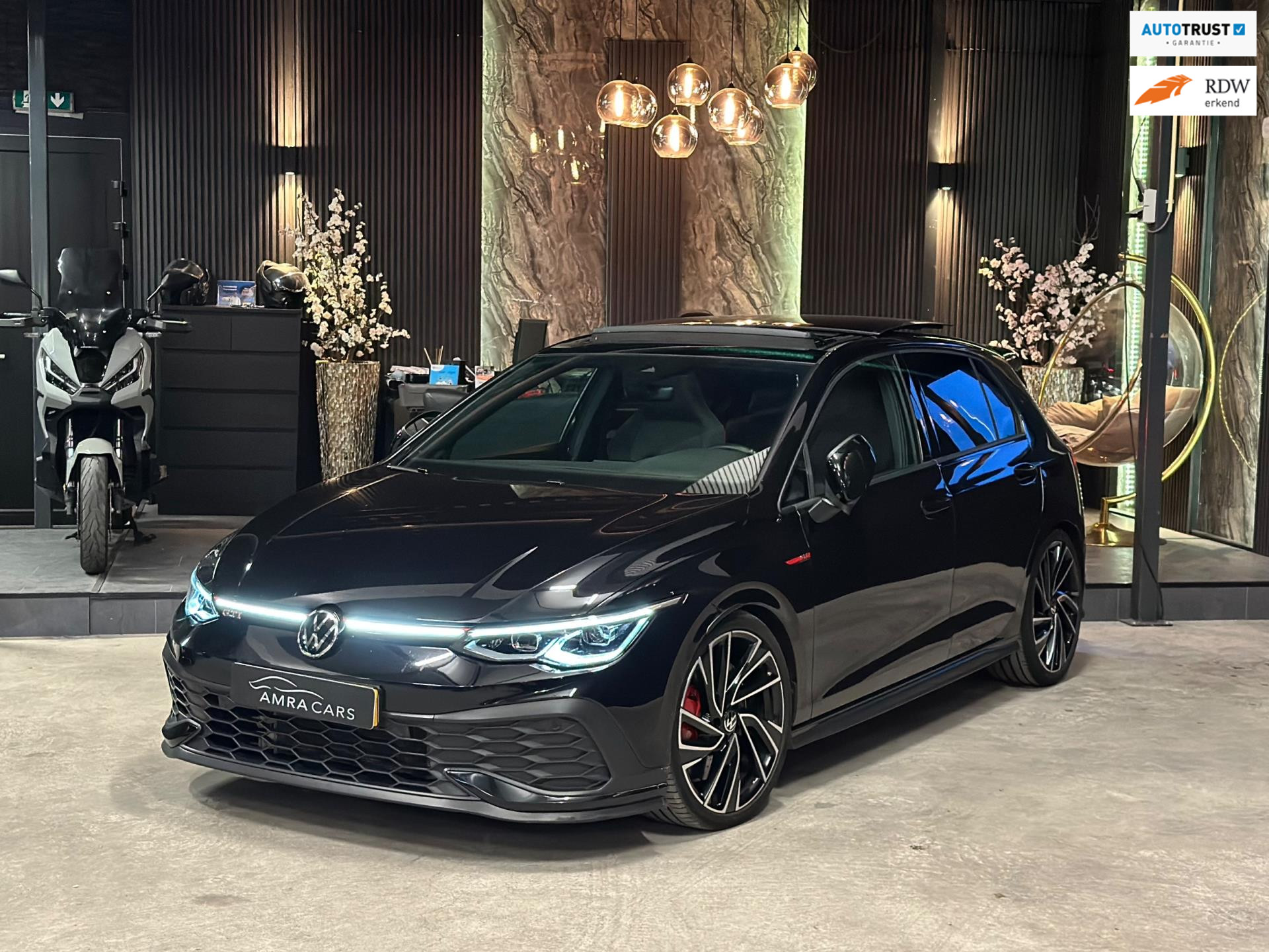 47456136-27.jpg