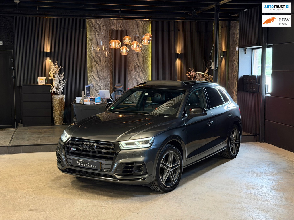56744856-29.jpg